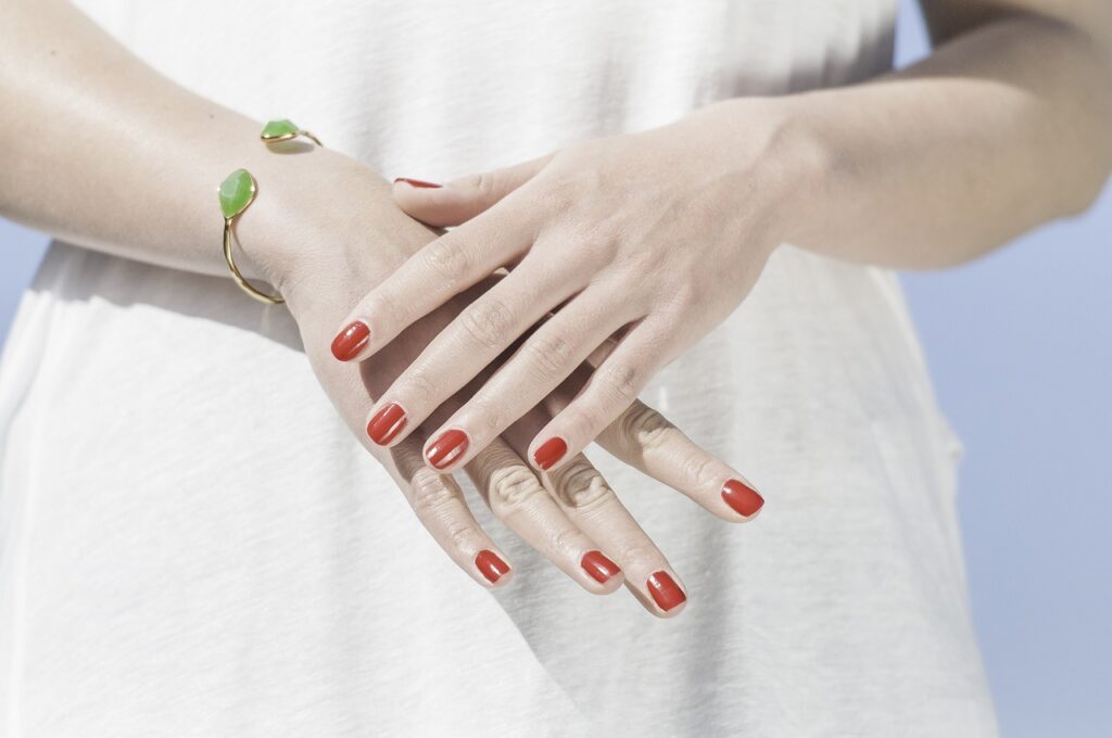 esmalte vermelho